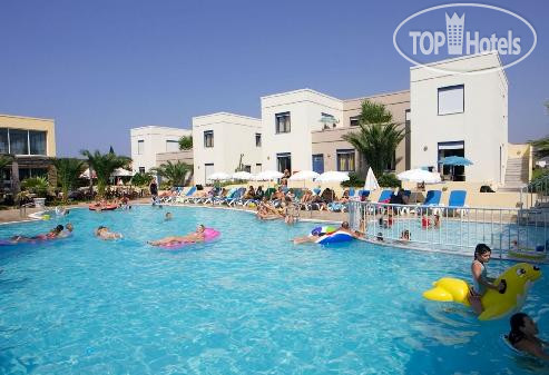 Hotelier's photos Meropi 4*