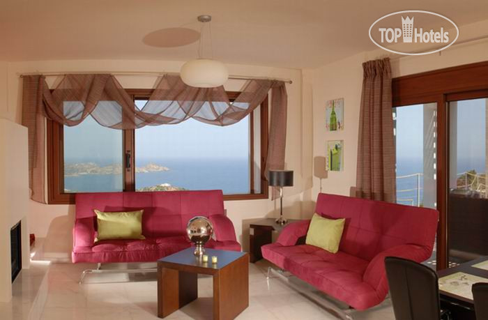 New photos from tourists Oceanides Luxury Villas 5*