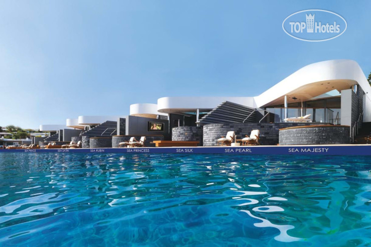 Hotelier's photos Elounda Beach Hotel & Villas 5*