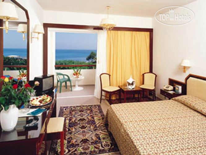 New photos from tourists Creta Royal 5*
