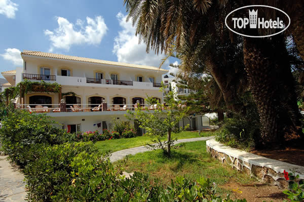 Hotelier's photos Zeus Hotels Palm Beach 3*