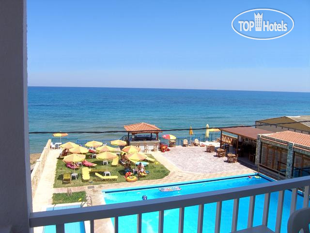 New photos from tourists Ekavi 3*
