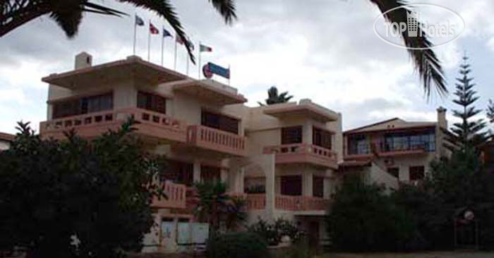 Hotelier's photos Karavanos Apartments 3*
