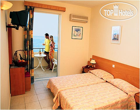 New photos from tourists Petradi Beach 3*