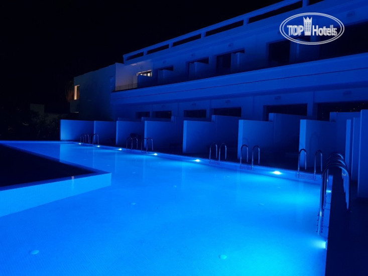 New photos from tourists Amounda Bay Hotel 4*