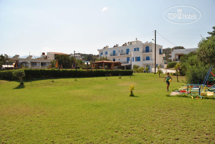 New photos from tourists Artemis Beach Hotel