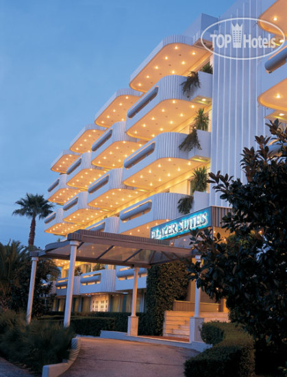 Hotel photo Blazer Suites 4*