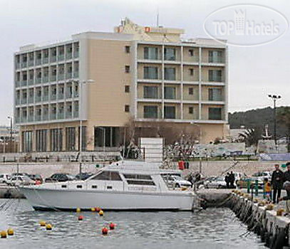 Hotel photo Avra Rafina 4*