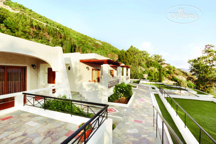 Hotelier's photos Ramada Loutraki Poseidon Resort 5*