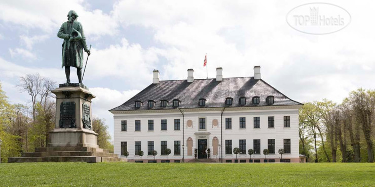 New photos from tourists Bernstorff Palace 3*