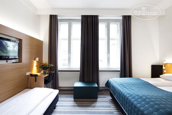 New photos from tourists Copenhagen Crown 3*