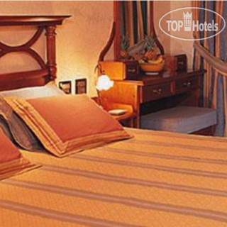 Photos Reveron Plaza