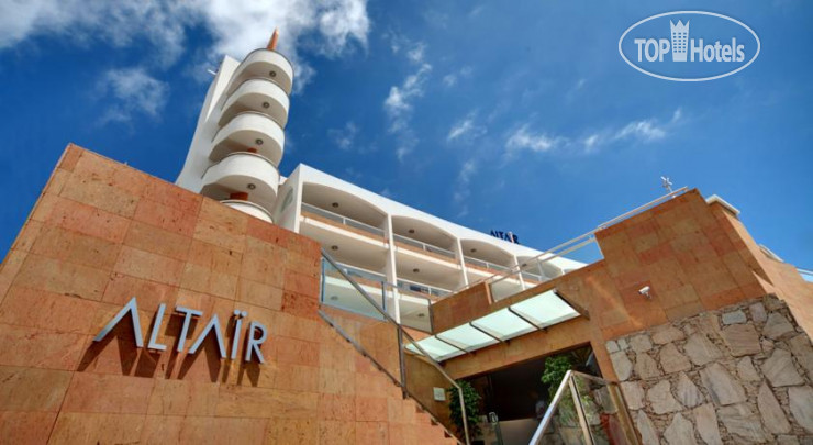 Altair Apartamentos 3*