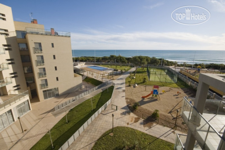 Фото Alcocebre Suites Hotel