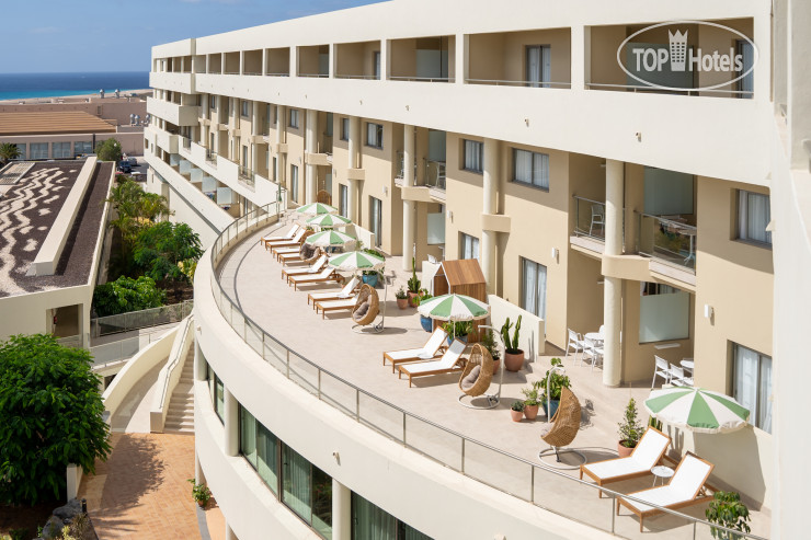 Hotelier's photos Iberostar Waves Gaviotas Park 4*