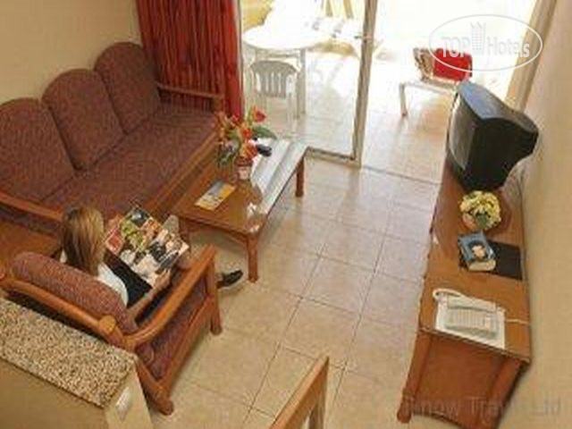 New photos from tourists Punta Marina 1*