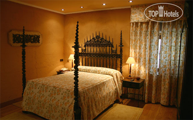 New photos from tourists Palacio Guevara 3*