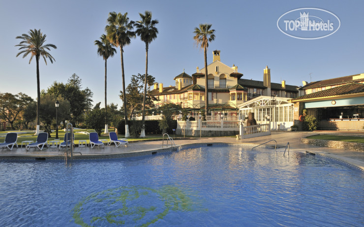 New photos from tourists Globales Reina Cristina 4*