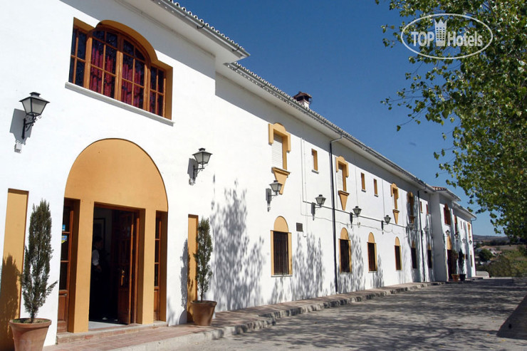 Hotelier's photos El Almendral 2*