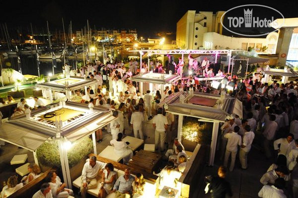 Hotelier's photos Puerto Sherry 4*