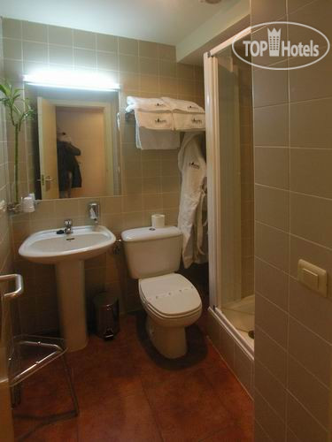 New photos from tourists El Hotel Jacobeo 1*