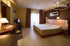 New photos from tourists Cacers Golf 4*