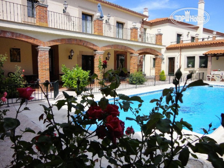 Hotel photo El Palacio de Monfarracinos 3*