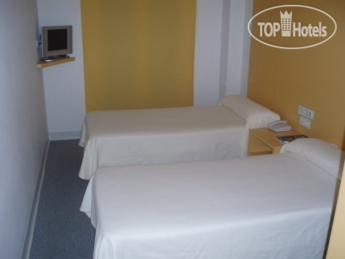 New photos from tourists Albany Hostal 2*