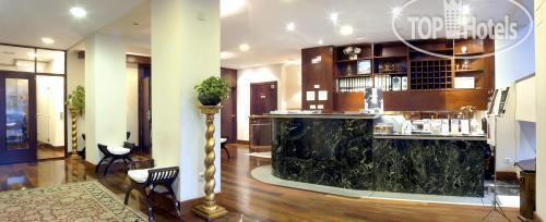 New photos from tourists Plaza del Angel 4*