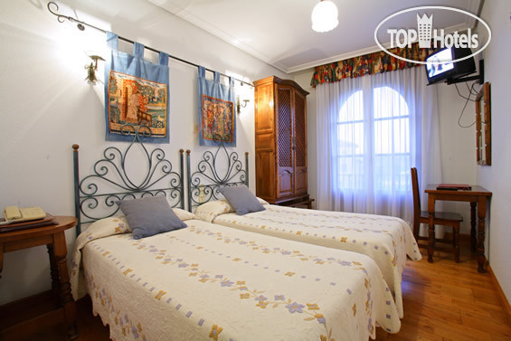 New photos from tourists Merindad de Olite 2*