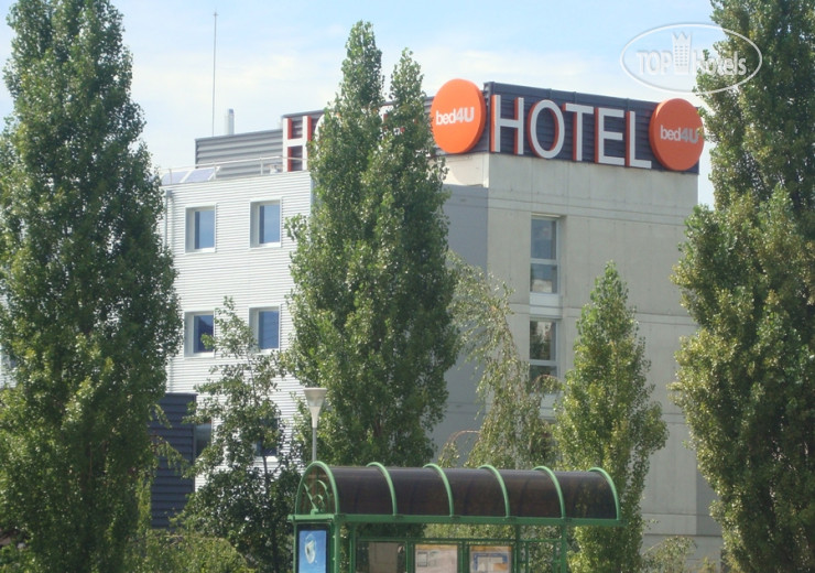 Hotelier's photos Bed4u Pamplona 3*