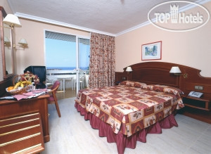 New photos from tourists Spring Vulcano 4*