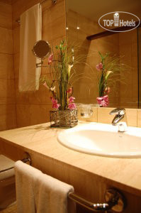 New photos from tourists Escuela Santa Cruz 4*