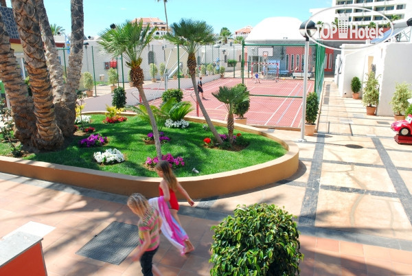 New photos from tourists Parque Cristobal 3*