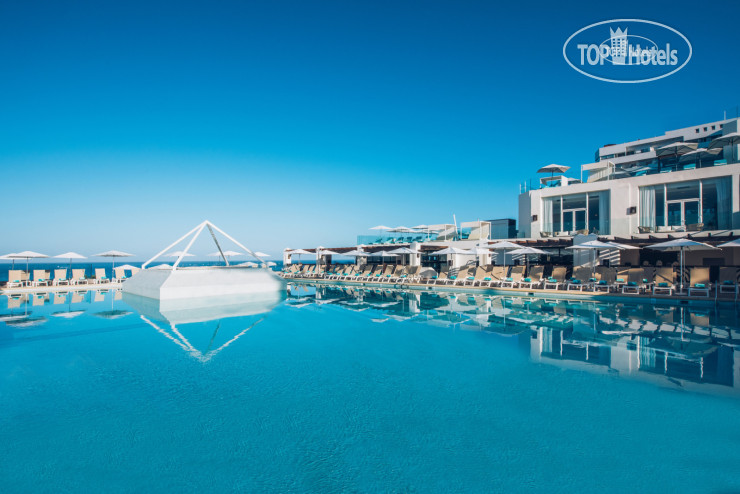 Hotelier's photos Iberostar Waves Bouganville Playa 4*