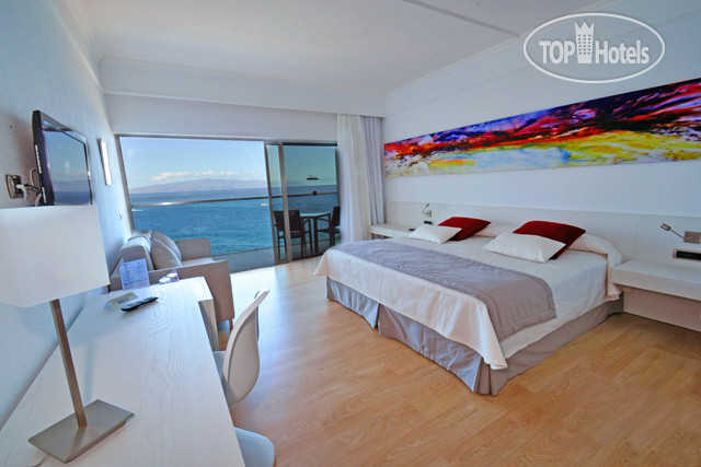 New photos from tourists Sensimar Los Gigantes 4*