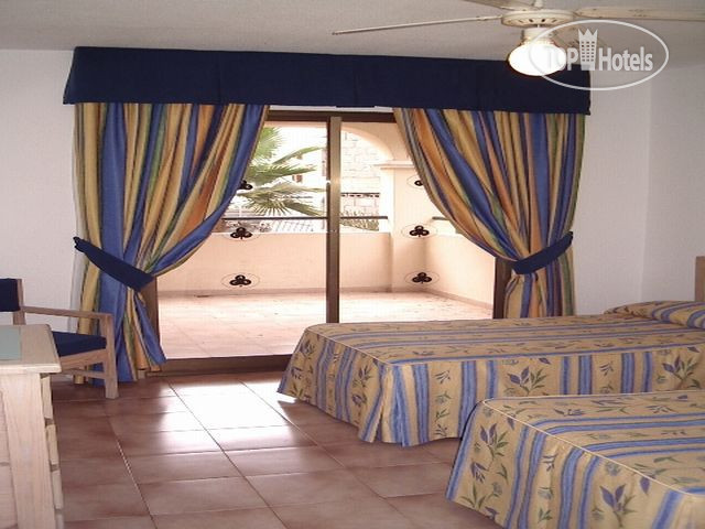 New photos from tourists Castle Harbour Resort 3*