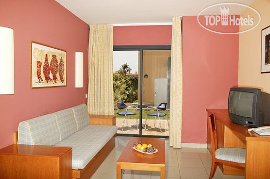 New photos from tourists Cay Beach Meloneras 3*