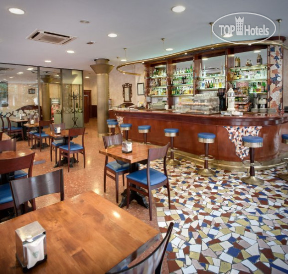 New photos from tourists Gaudi 3*