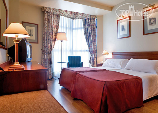 New photos from tourists Tryp Rey Pelayo 4*