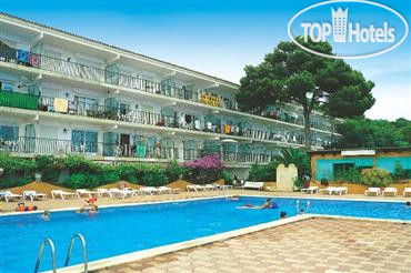 New photos from tourists Cala Llevado 2*