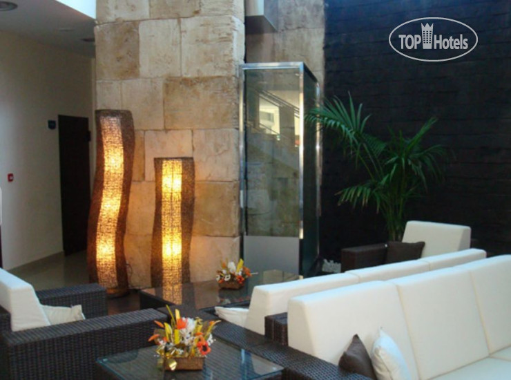 Hotelier's photos Manhatan Hoteles Suites Cunit 4*