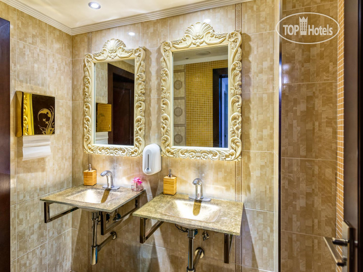 Hotelier's photos Hotel Boutique El Tiburon 4*