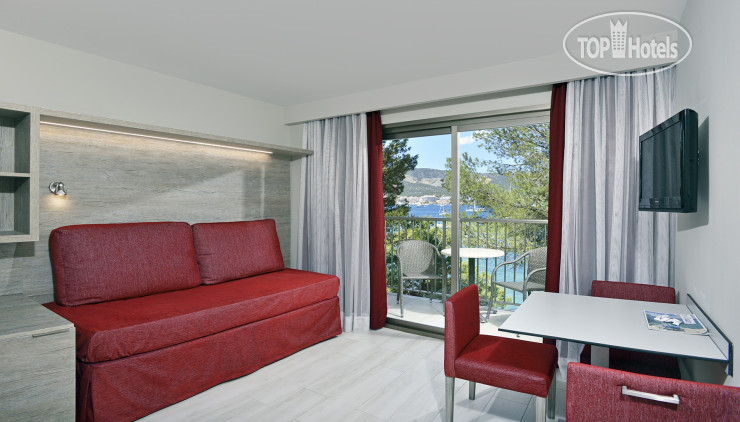 New photos from tourists Alua Palmanova Bay 3*