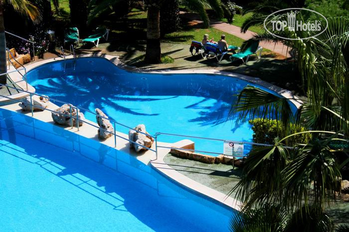 New photos from tourists Club Simo 3*