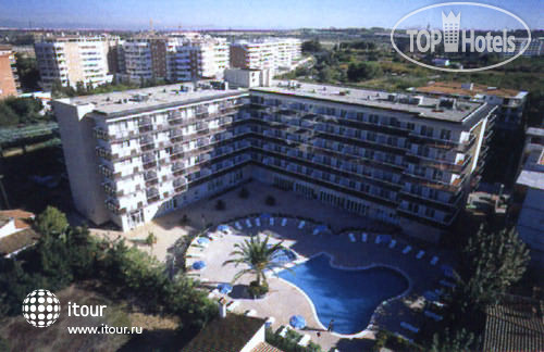 Hotel photo Holiday Center 2*