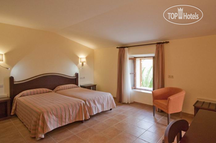 New photos from tourists Sa Bassa Plana 3*