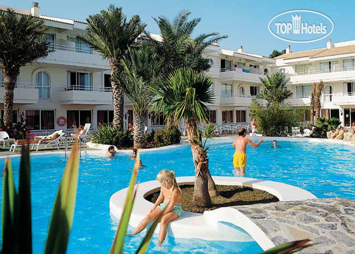 Новые добавленные фото туристов Hoposa Apartments Villa Concha 3*