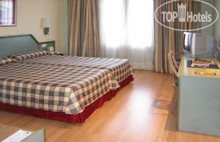 New photos from tourists Tryp Urdanibia 3*