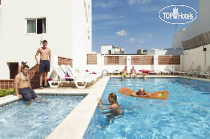 New photos from tourists Hostal Torres 1*